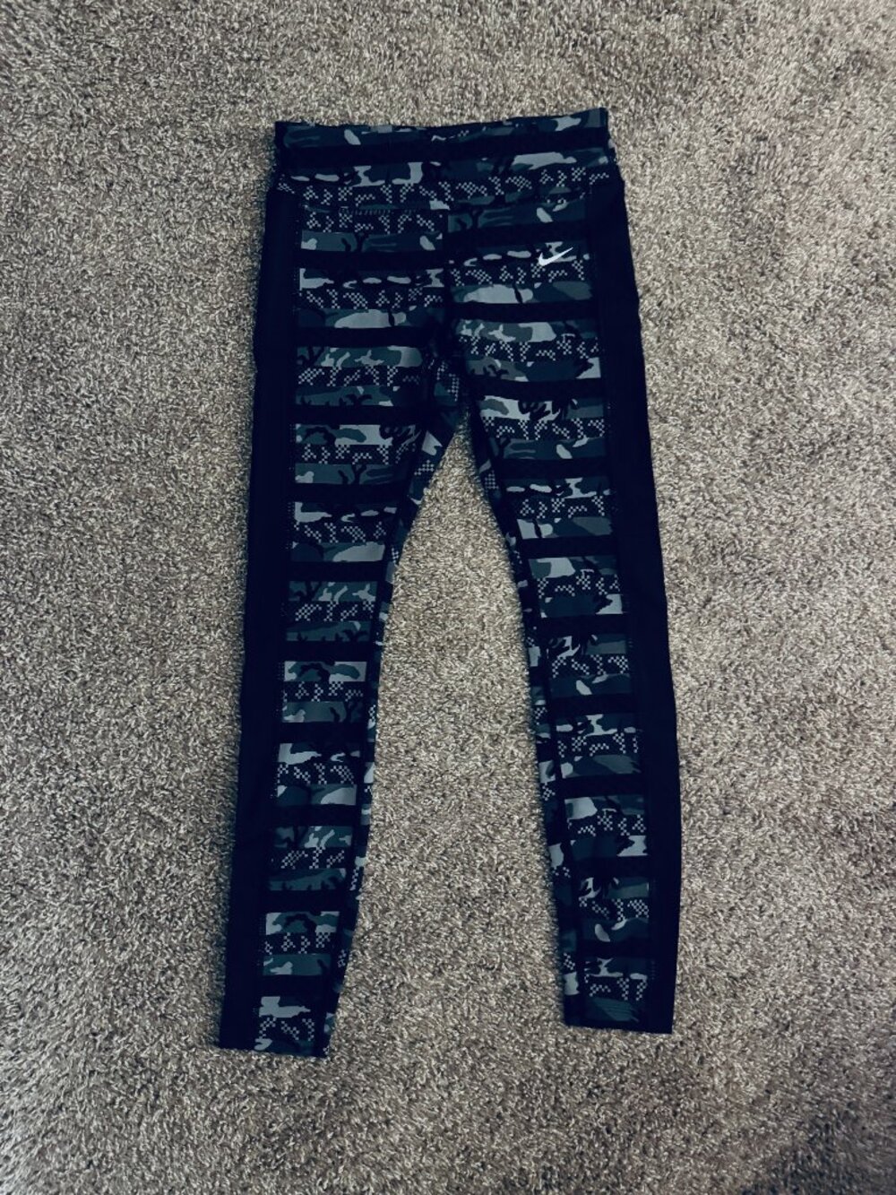 Nike DriFit Black & Gray Camo Leggings
